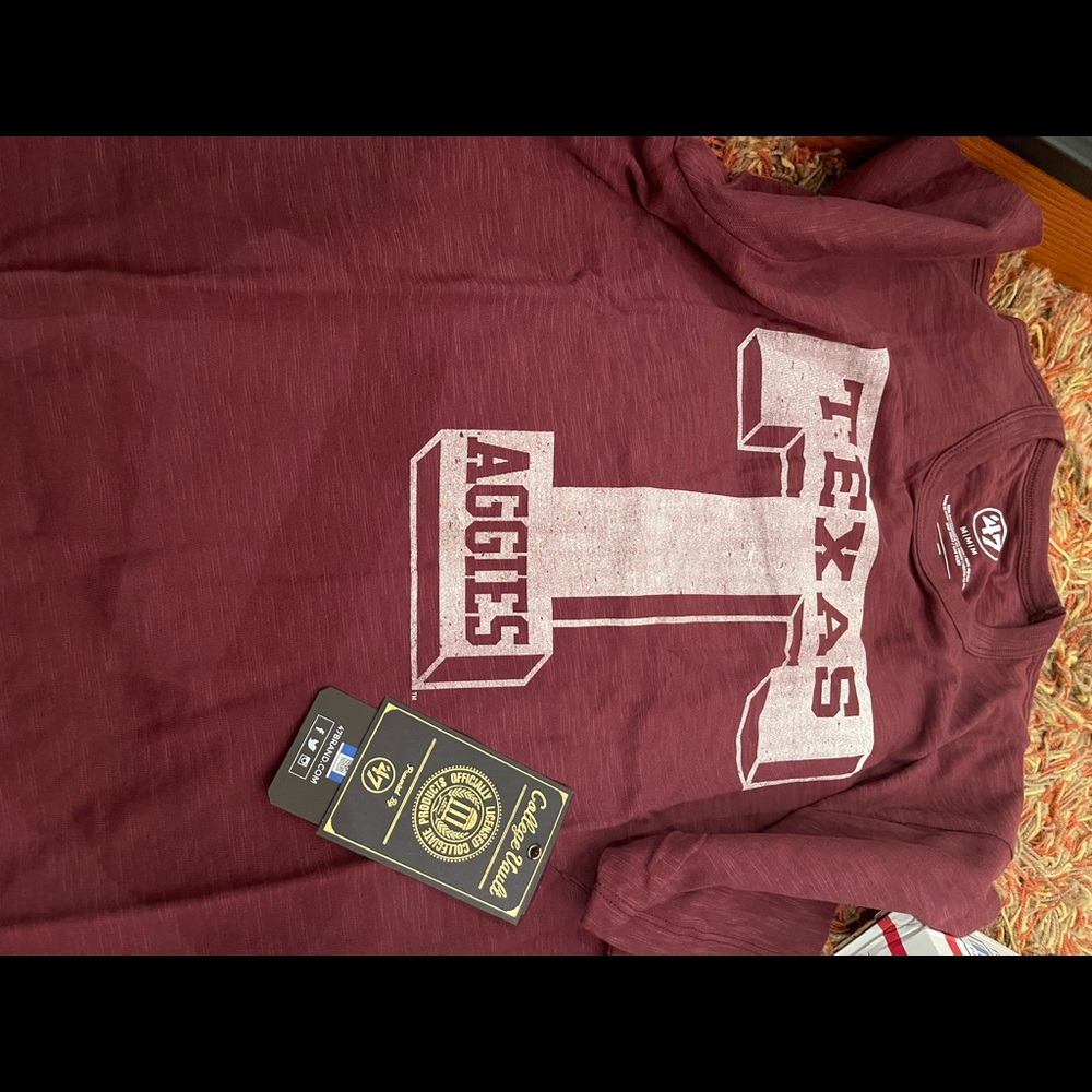 Texas A&M shirt. BNWT. Beautiful!!